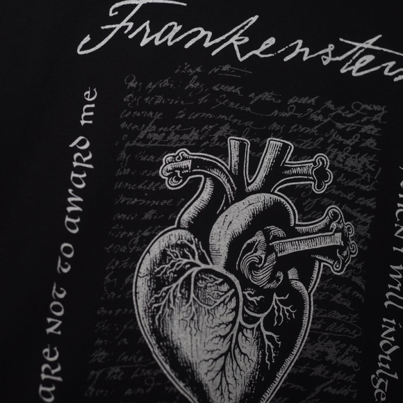 Frankenstein movie T-shirt Gothic Graphic Tee Comfort Colors - Picture 3 of 3